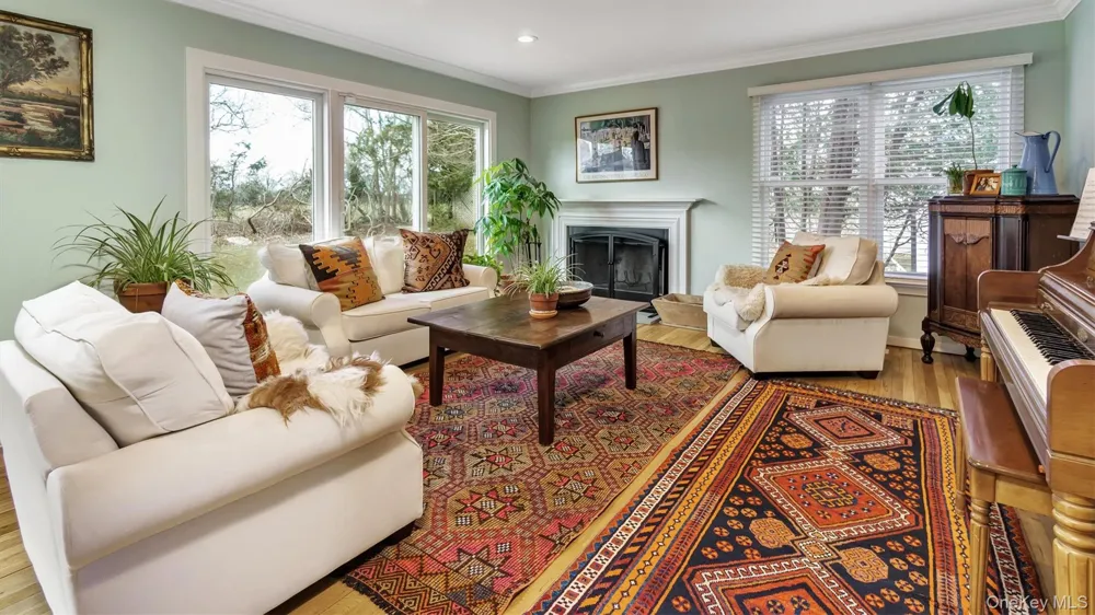 25 Mitchell #3 Westhampton Beach, NY 11978