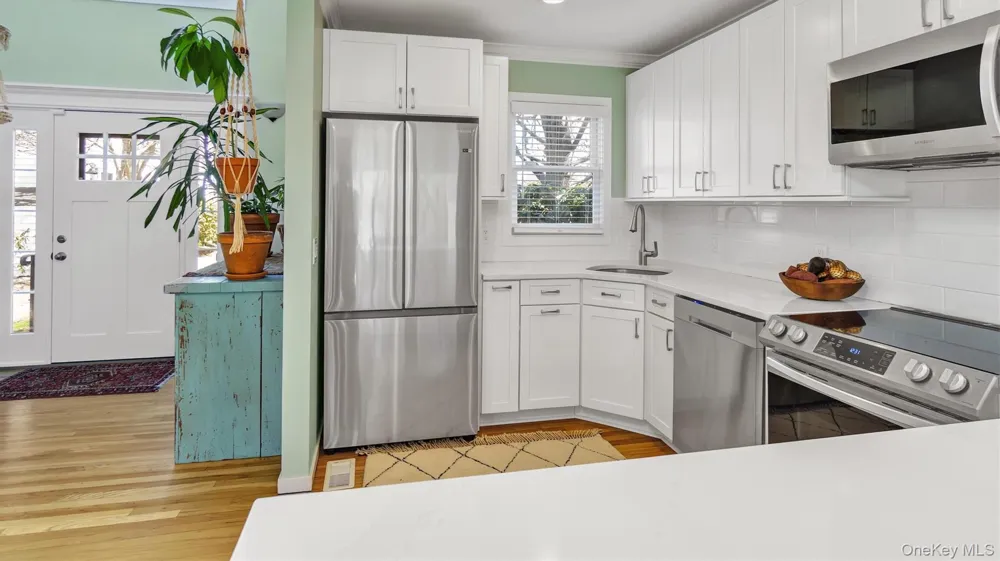 25 Mitchell #3 Westhampton Beach, NY 11978