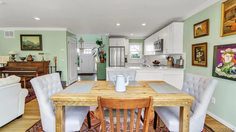 25 Mitchell #3 Westhampton Beach, NY 11978