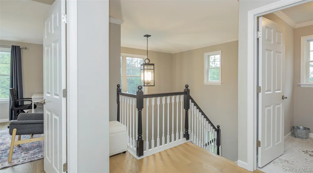 15 S Beach Road Southampton, NY 11968