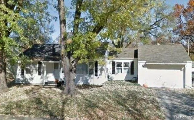 1515 Inner Drive Niles City, MI 49120