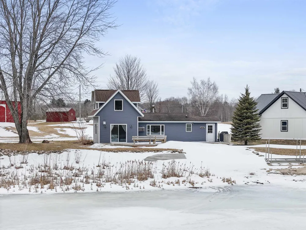 9351 E 50 ROAD Clam Lake Township, MI 49601
