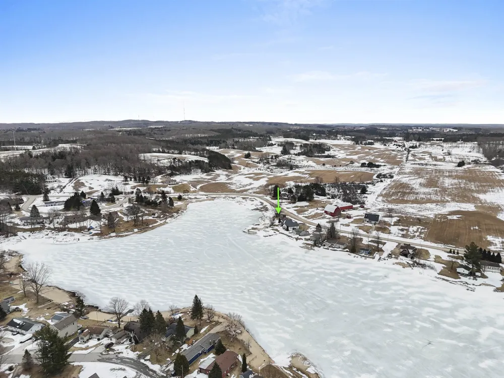9351 E 50 ROAD Clam Lake Township, MI 49601