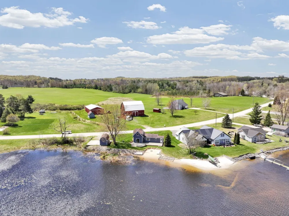 9351 E 50 ROAD Clam Lake Township, MI 49601