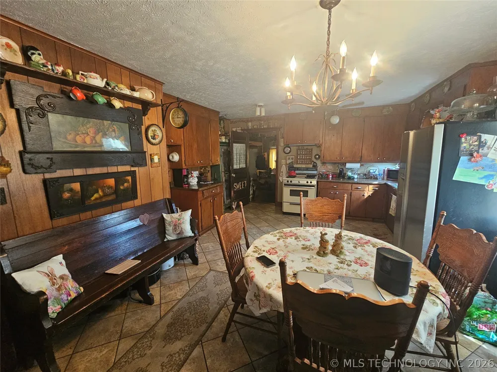 20656 S 4180 ROAD Claremore, OK 74019
