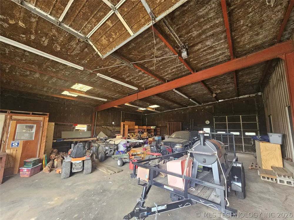 20656 S 4180 ROAD Claremore, OK 74019