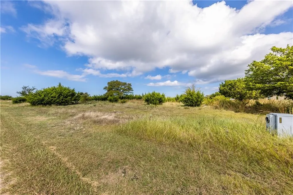 82 Big Sky Burnet, TX 78611