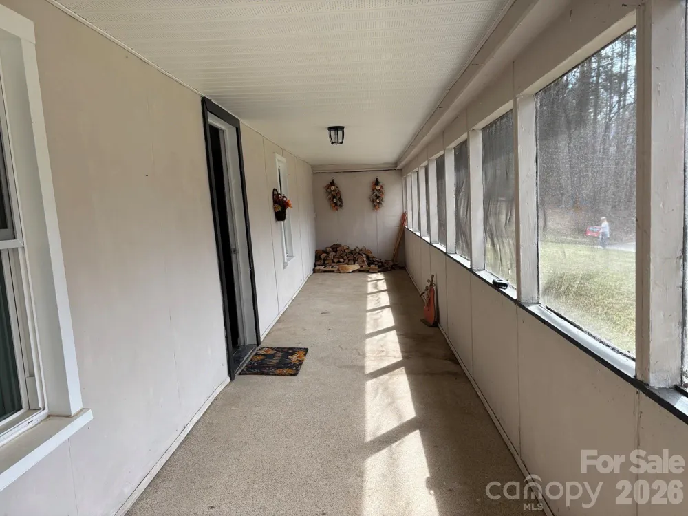 262 Blackberry Lane Bakersville, NC 28705