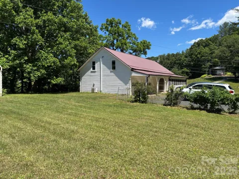 262 Blackberry Lane