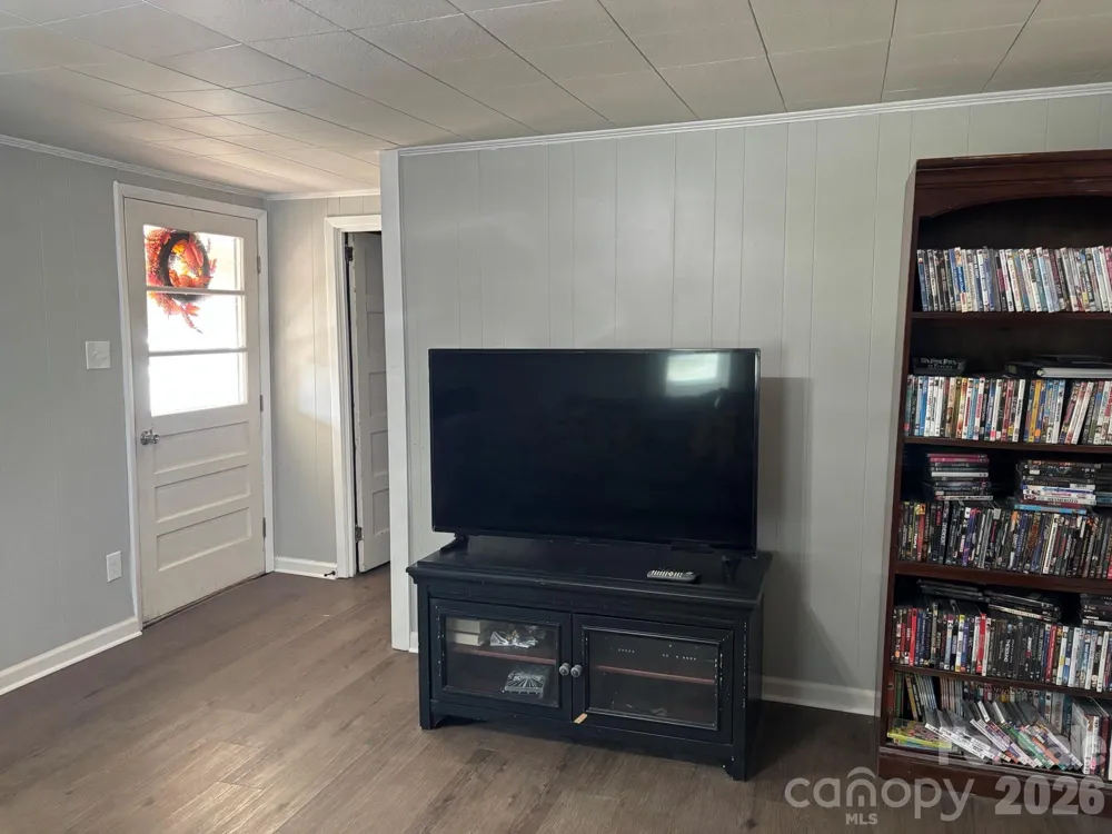262 Blackberry Lane Bakersville, NC 28705