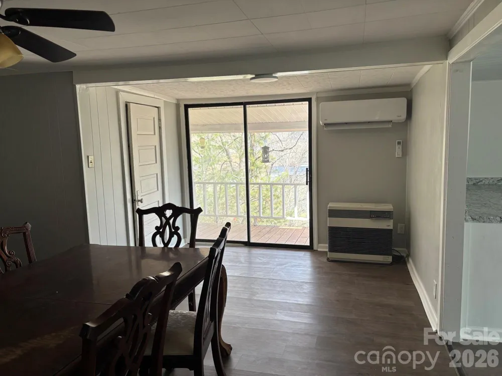 262 Blackberry Lane Bakersville, NC 28705