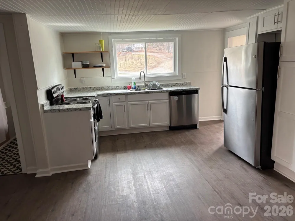 262 Blackberry Lane Bakersville, NC 28705