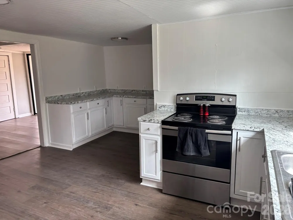 262 Blackberry Lane Bakersville, NC 28705