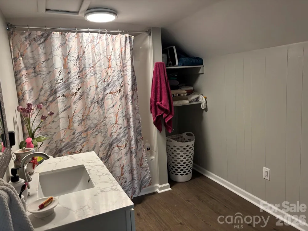 262 Blackberry Lane Bakersville, NC 28705