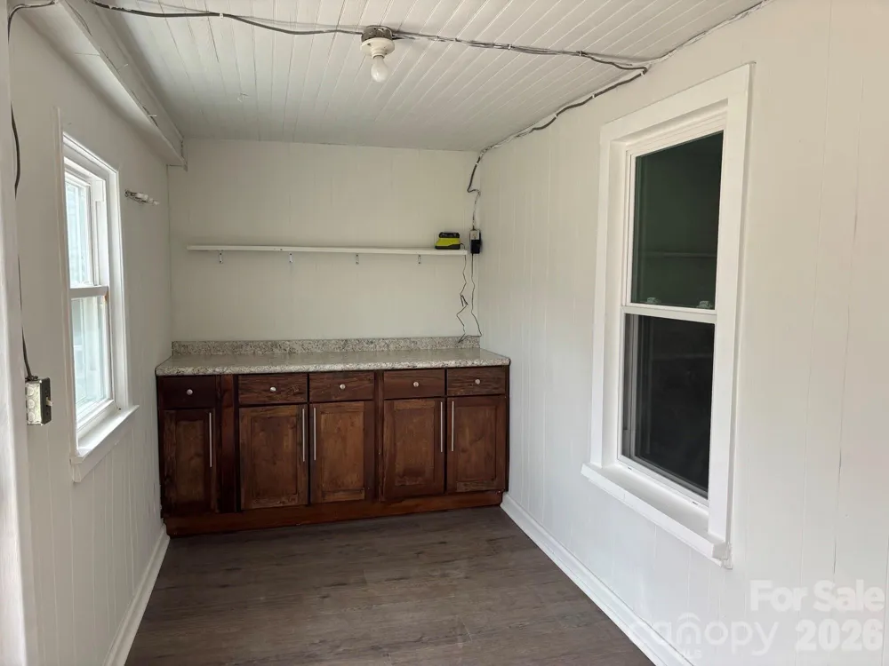 262 Blackberry Lane Bakersville, NC 28705