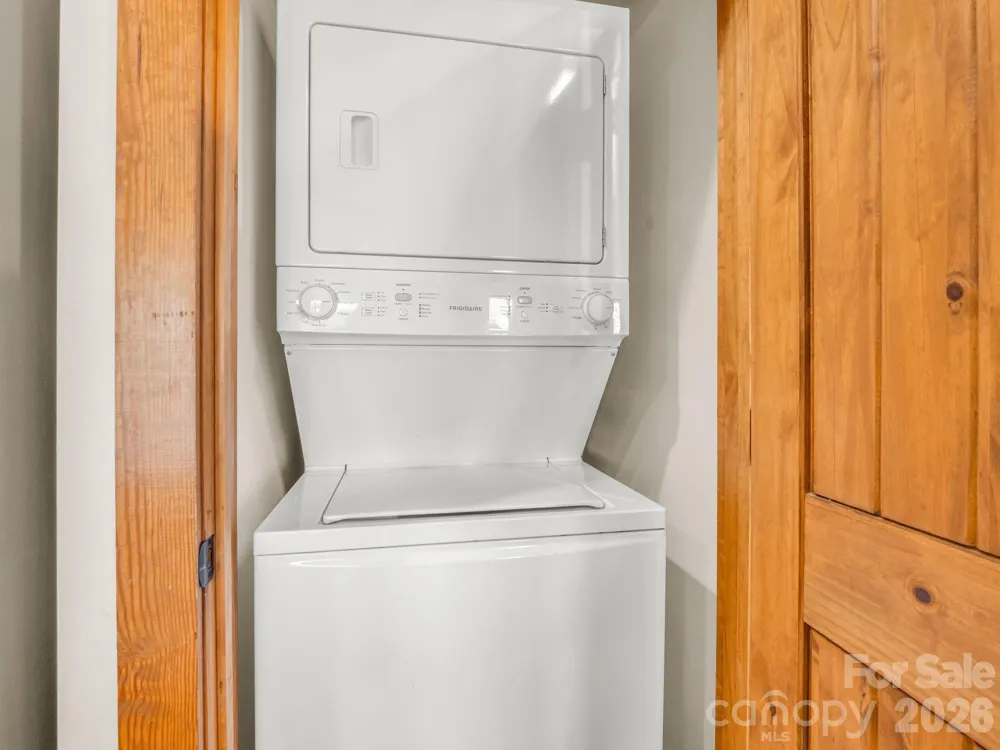 268 Wambli Pass Lake Lure, NC 28746