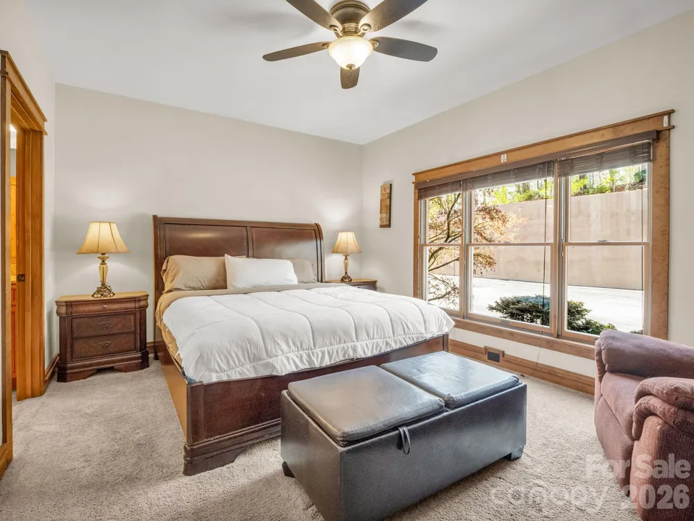 268 Wambli Pass Lake Lure, NC 28746