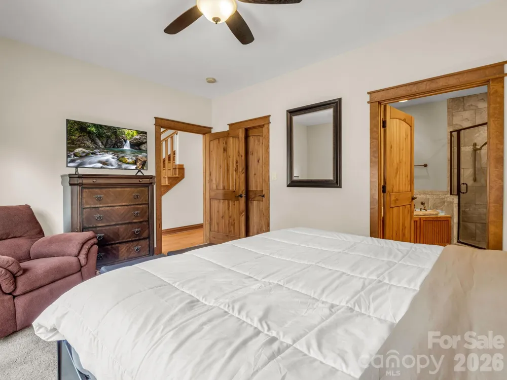 268 Wambli Pass Lake Lure, NC 28746