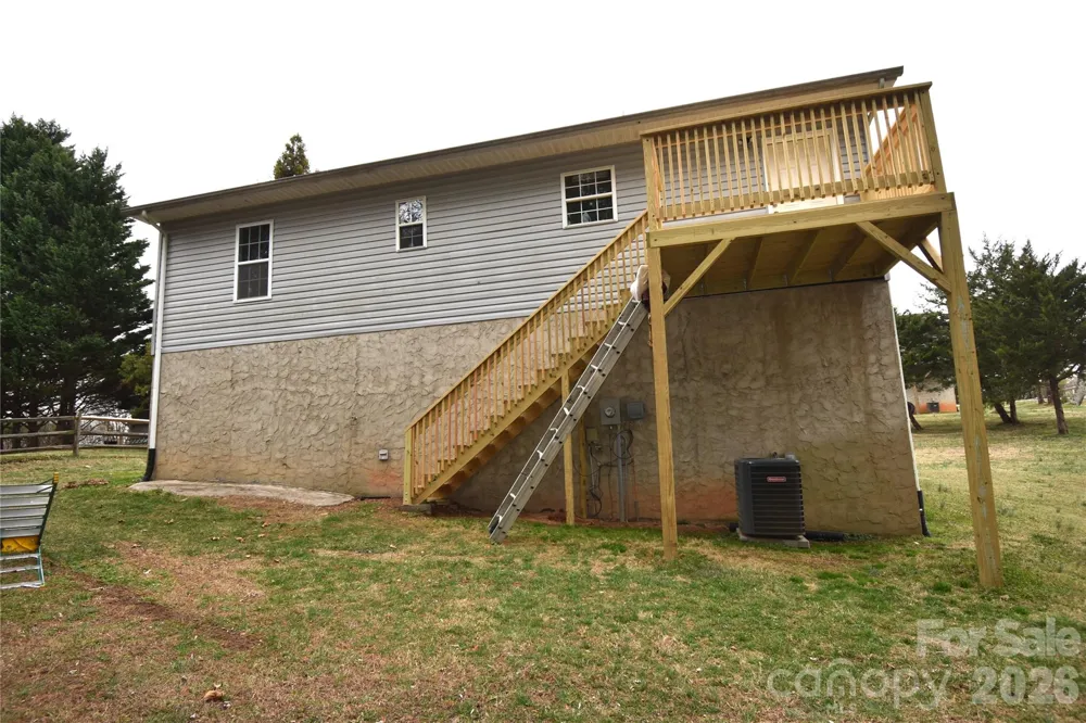 151 Cedar Valley Road Hudson, NC 28638