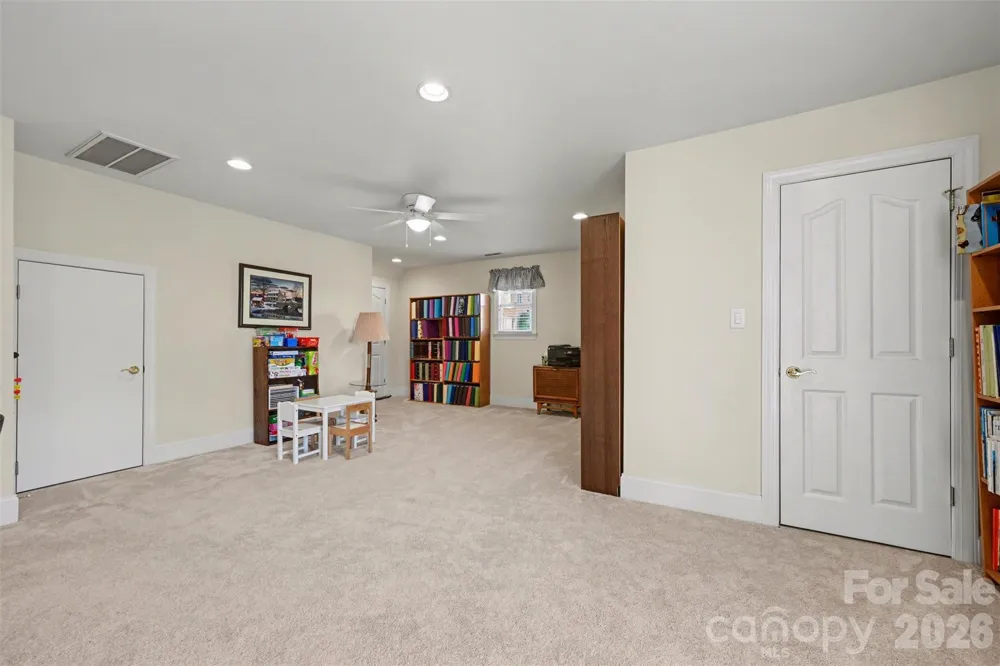 4837 Beth Lane Harrisburg, NC 28075