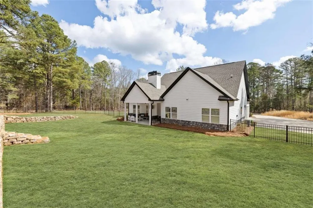 105 Capps Lane Eatonton, GA 31024