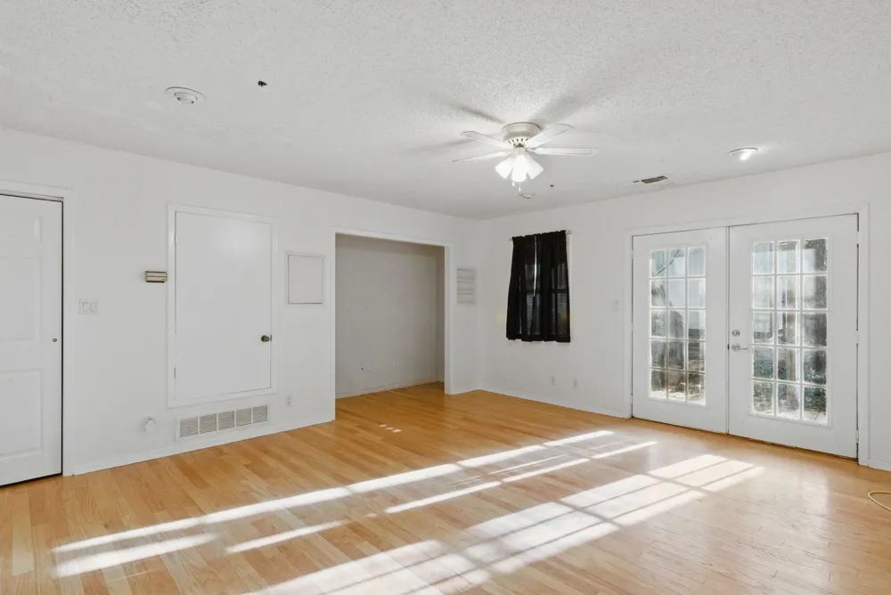 215 County Road 564 Eastland, TX 76448