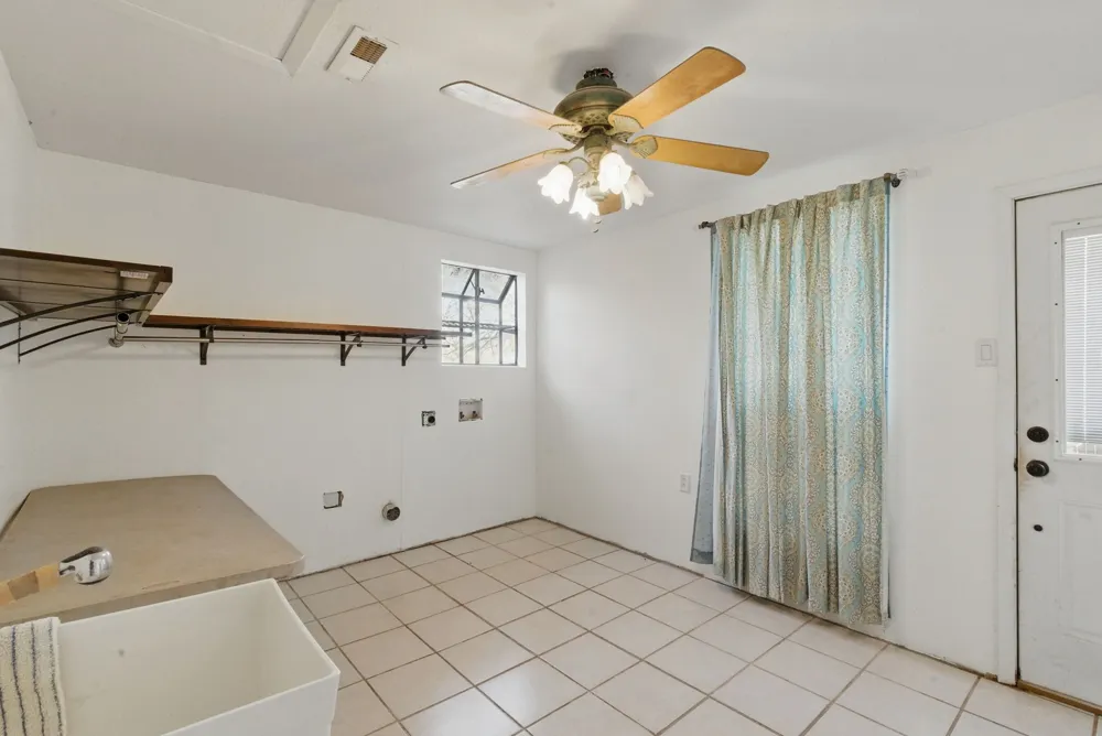 215 County Road 564 Eastland, TX 76448