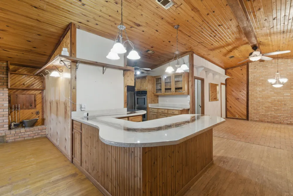 215 County Road 564 Eastland, TX 76448