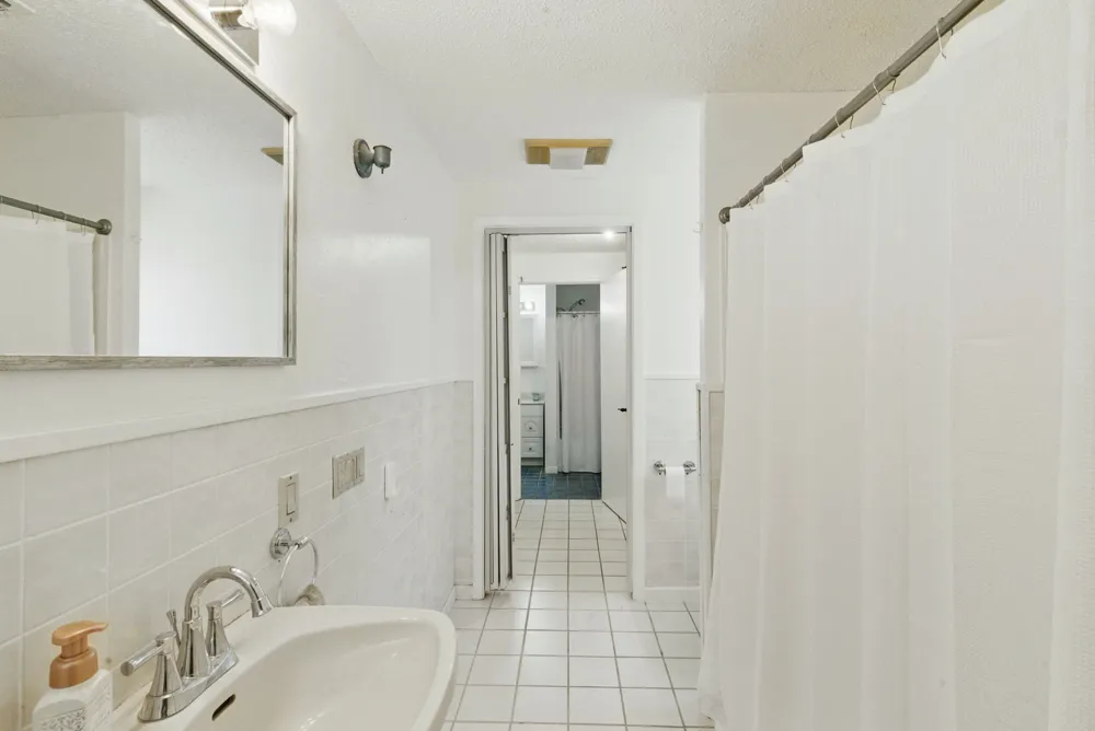 215 County Road 564 Eastland, TX 76448