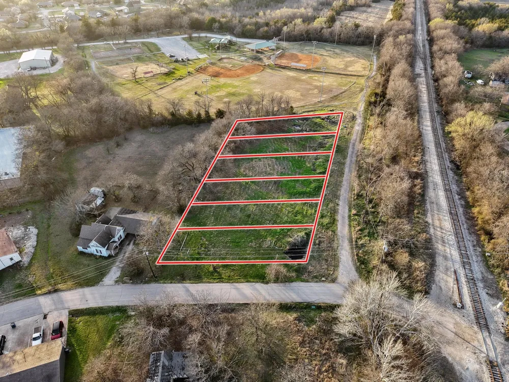 120 Holmes Street #Lot 5 Trenton, TX 75490