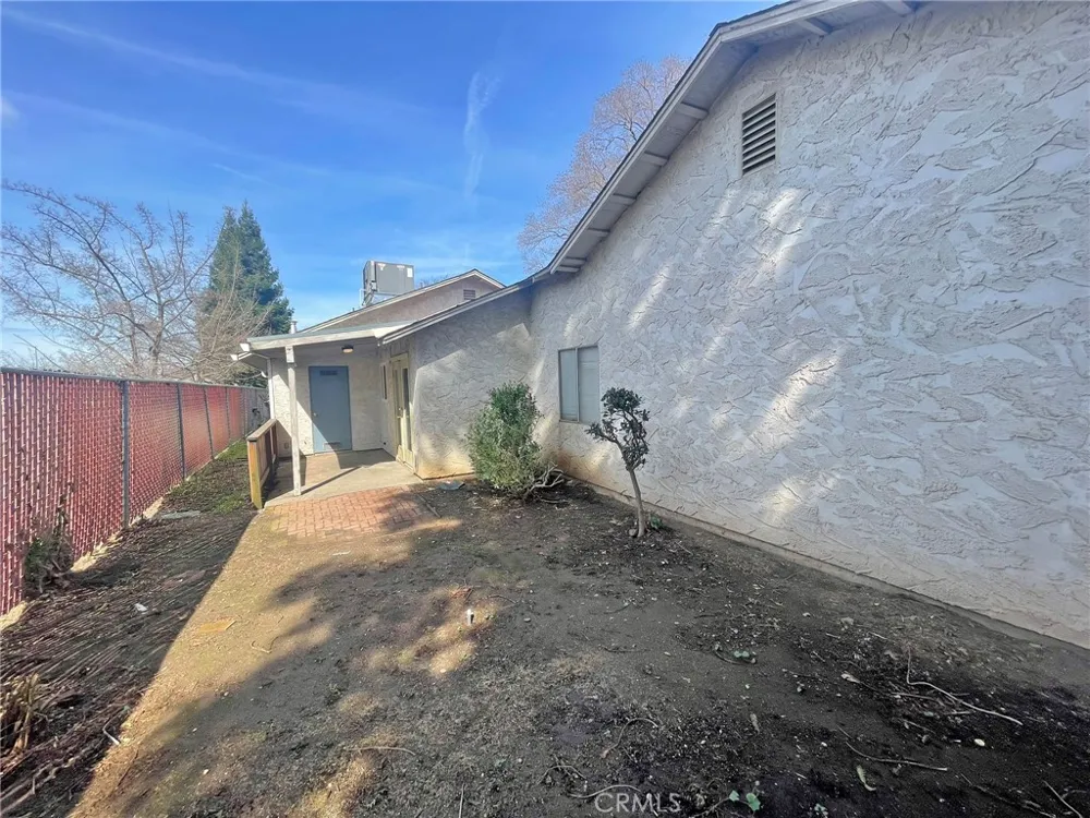 1110 W 8th Avenue #4 Chico, CA 95926