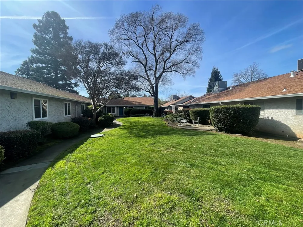 1110 W 8th Avenue #4 Chico, CA 95926