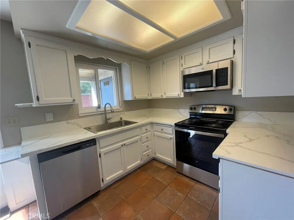 1110 W 8th Avenue #4 Chico, CA 95926