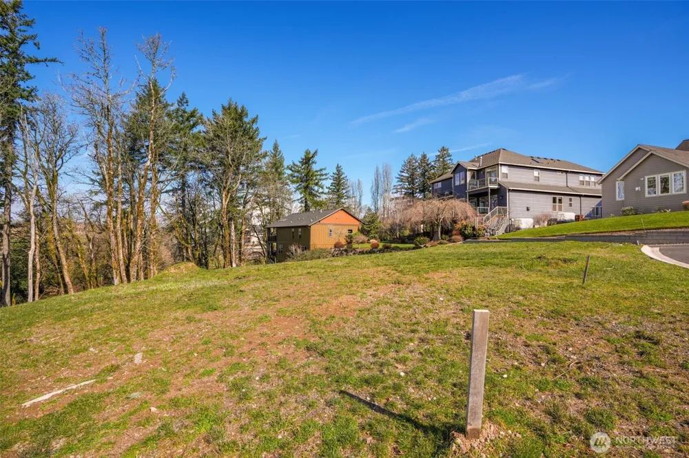 3011 NW 13th Cir Camas, WA 98607