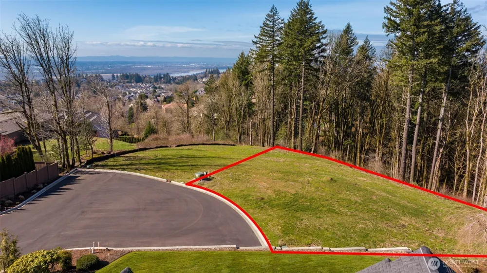 3011 NW 13th Cir Camas, WA 98607