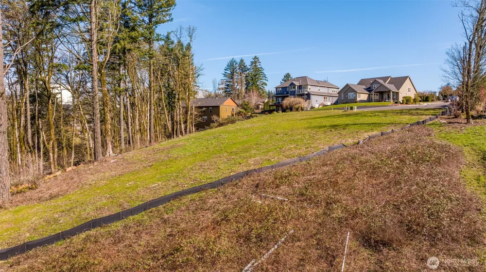 3003 NW 13th Circle Camas, WA 98607