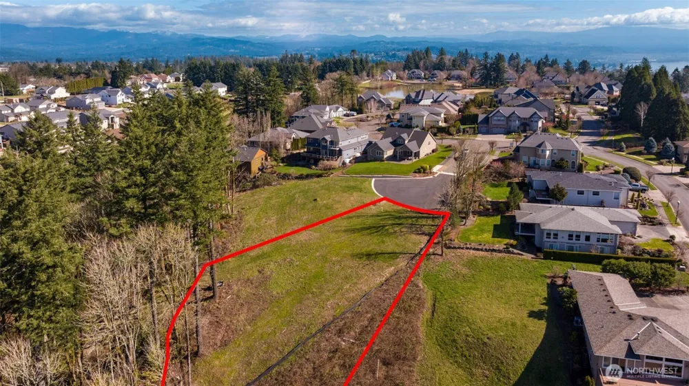 3003 NW 13th Circle Camas, WA 98607