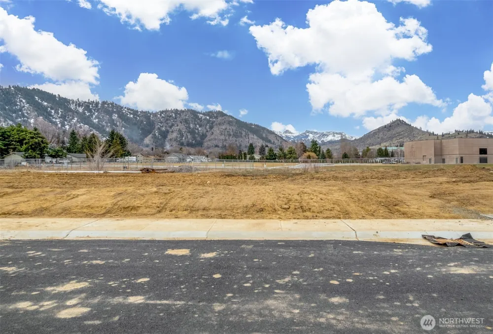 125 Fruitful Pl Cashmere, WA 98815