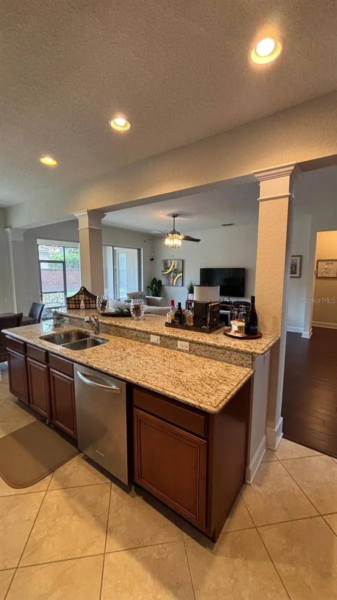 464 DOUGLAS EDWARD DRIVE Ocoee, FL 34761