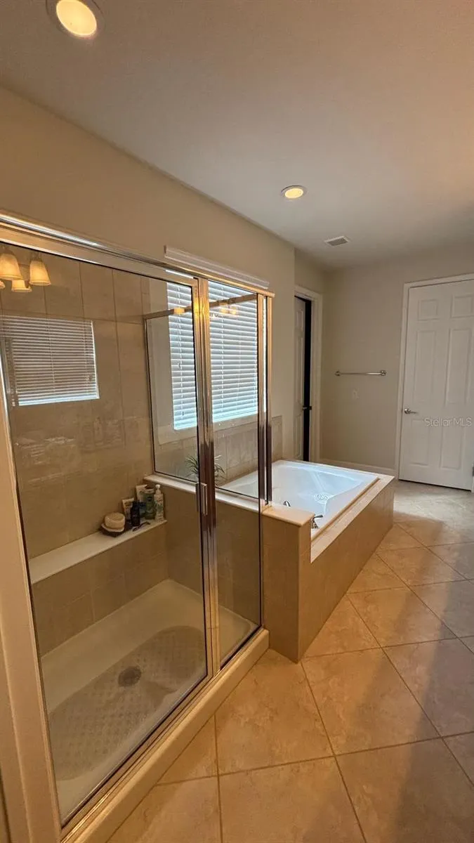 464 DOUGLAS EDWARD DRIVE Ocoee, FL 34761