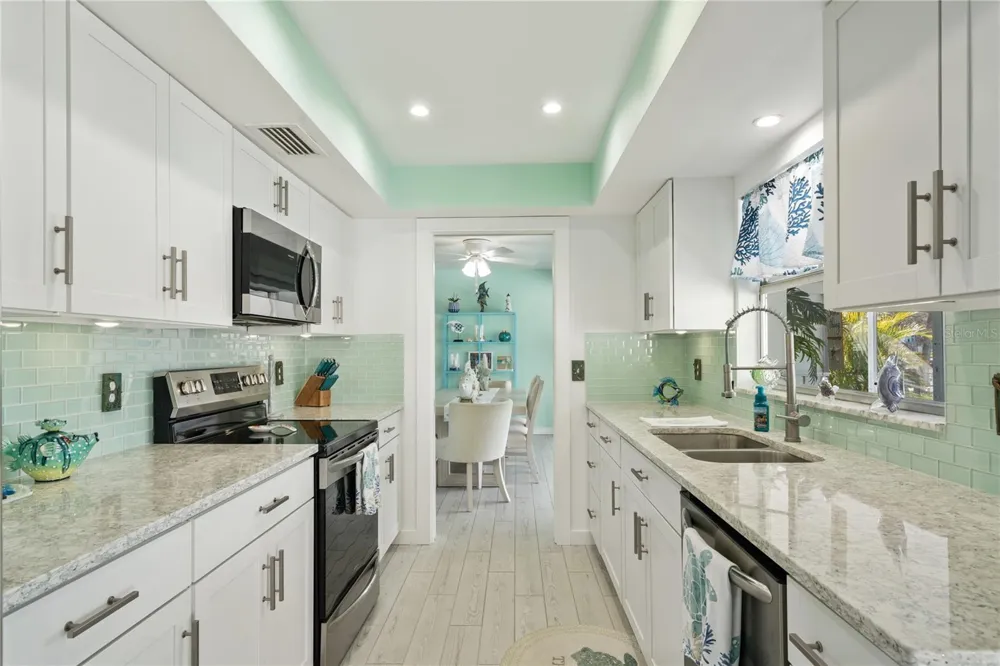 632 SHORE DRIVE Largo, FL 33771
