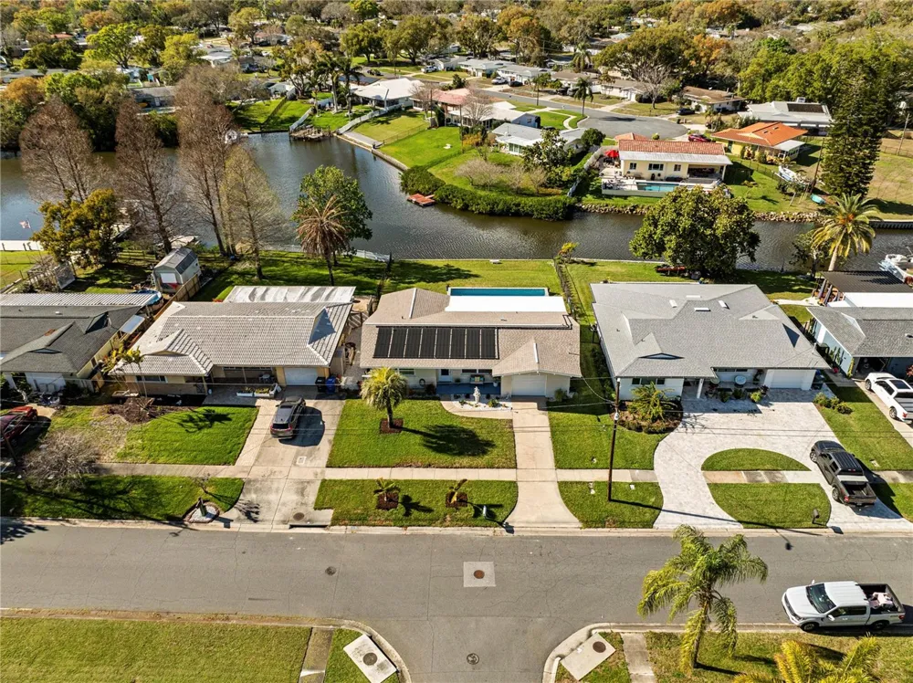 632 SHORE DRIVE Largo, FL 33771