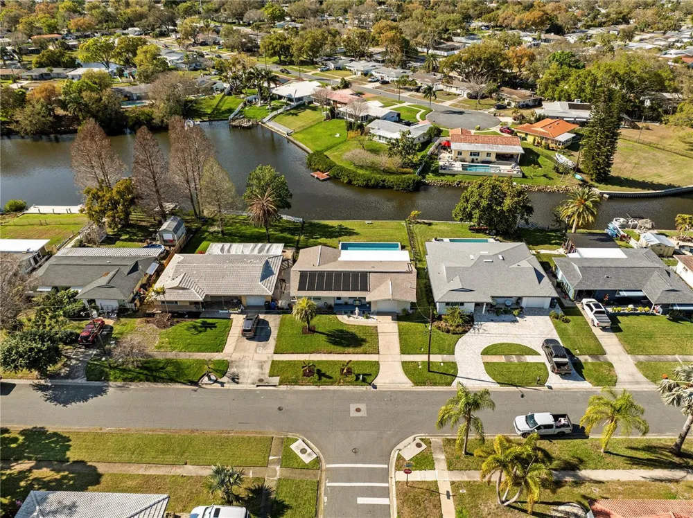 632 SHORE DRIVE Largo, FL 33771