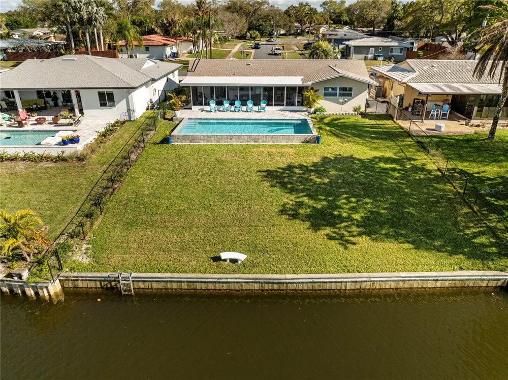 632 SHORE DRIVE Largo, FL 33771