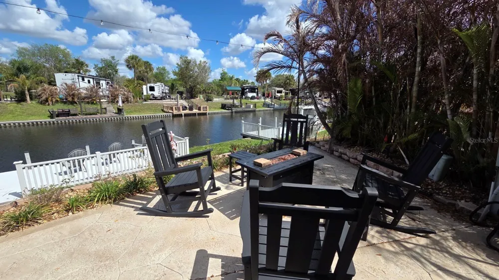 431 WATERWAY DRIVE River Ranch, FL 33867