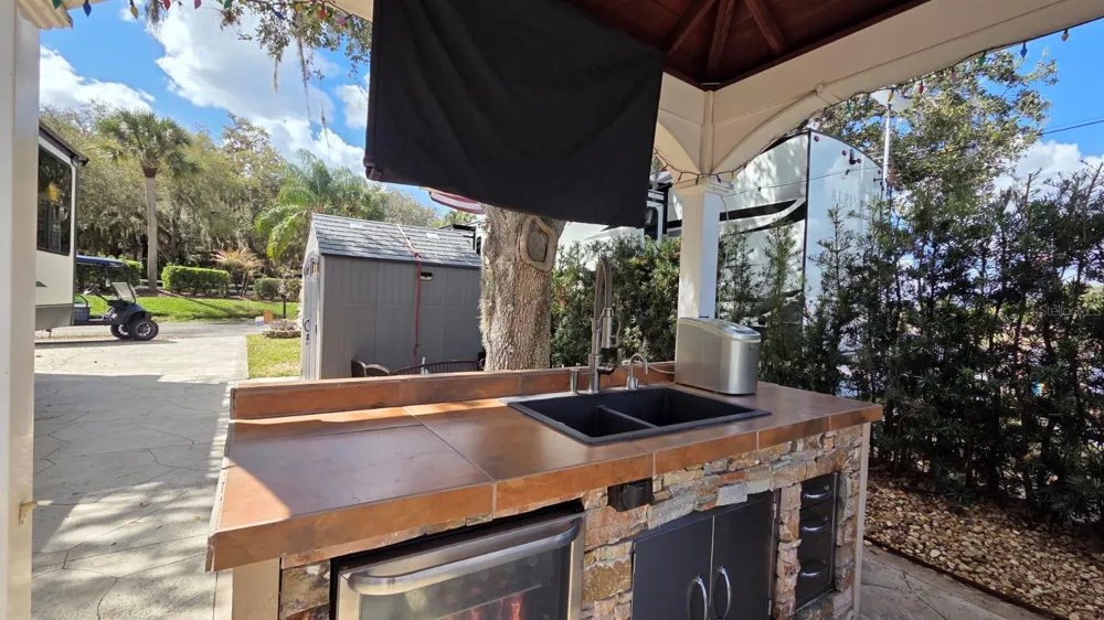 431 WATERWAY DRIVE River Ranch, FL 33867