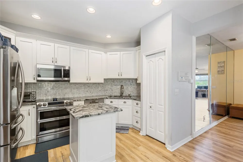1050 STARKEY ROAD #2102 Largo, FL 33771