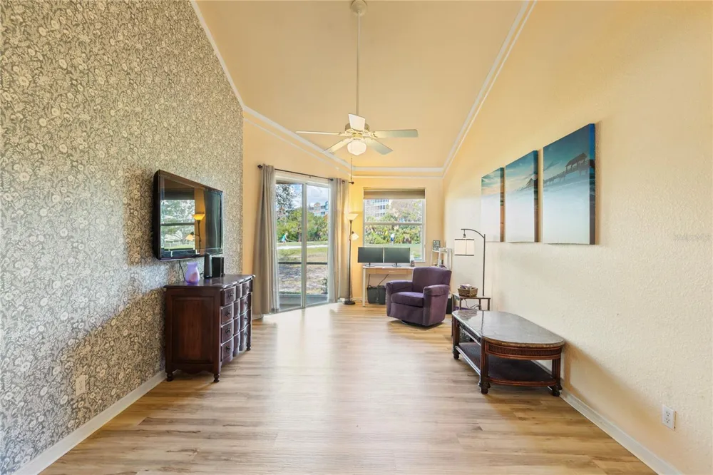 1050 STARKEY ROAD #2102 Largo, FL 33771