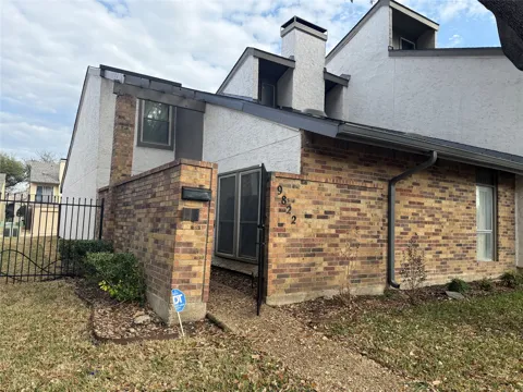 9822 Amberton Parkway