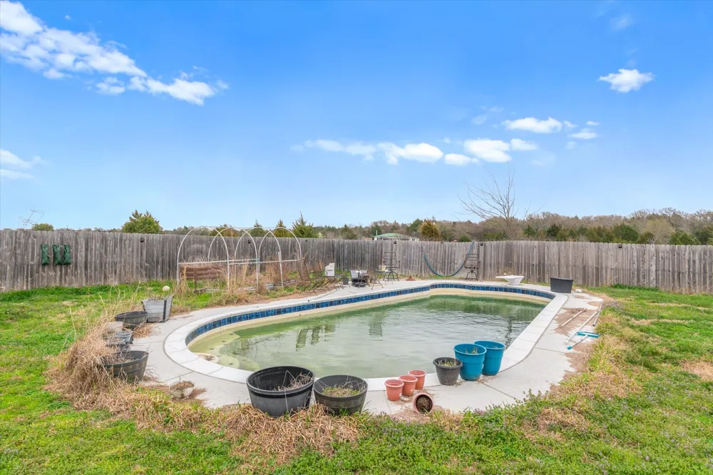14709 County Road 4015 Mabank, TX 75147